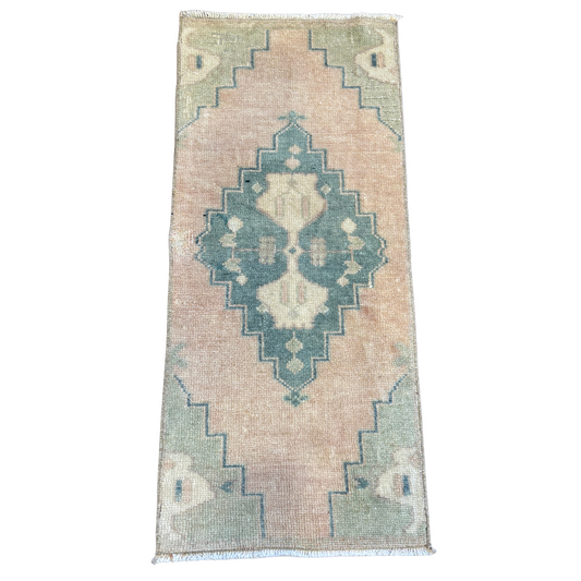 Vintage Rug {Classic 1}