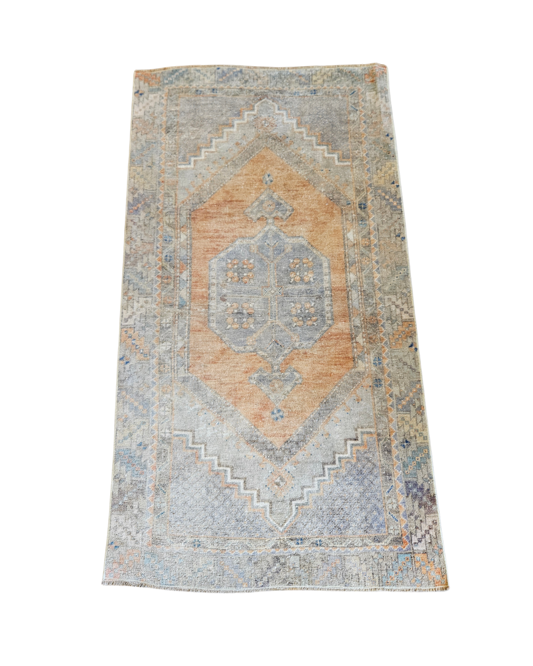 Vintage Rug {Illusive Gray}