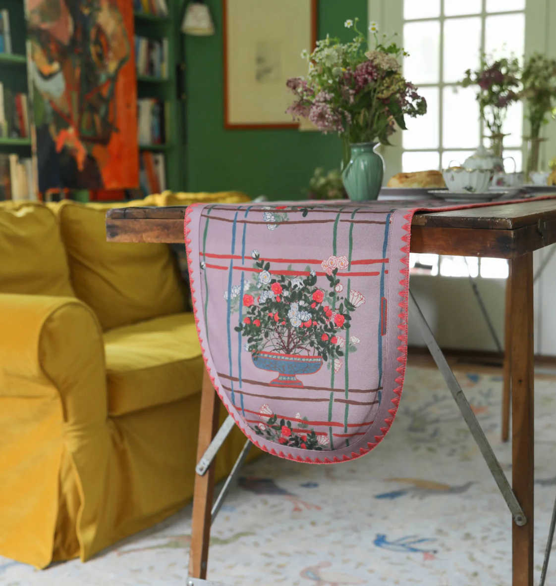 Table Runner {La Vie en Rose}