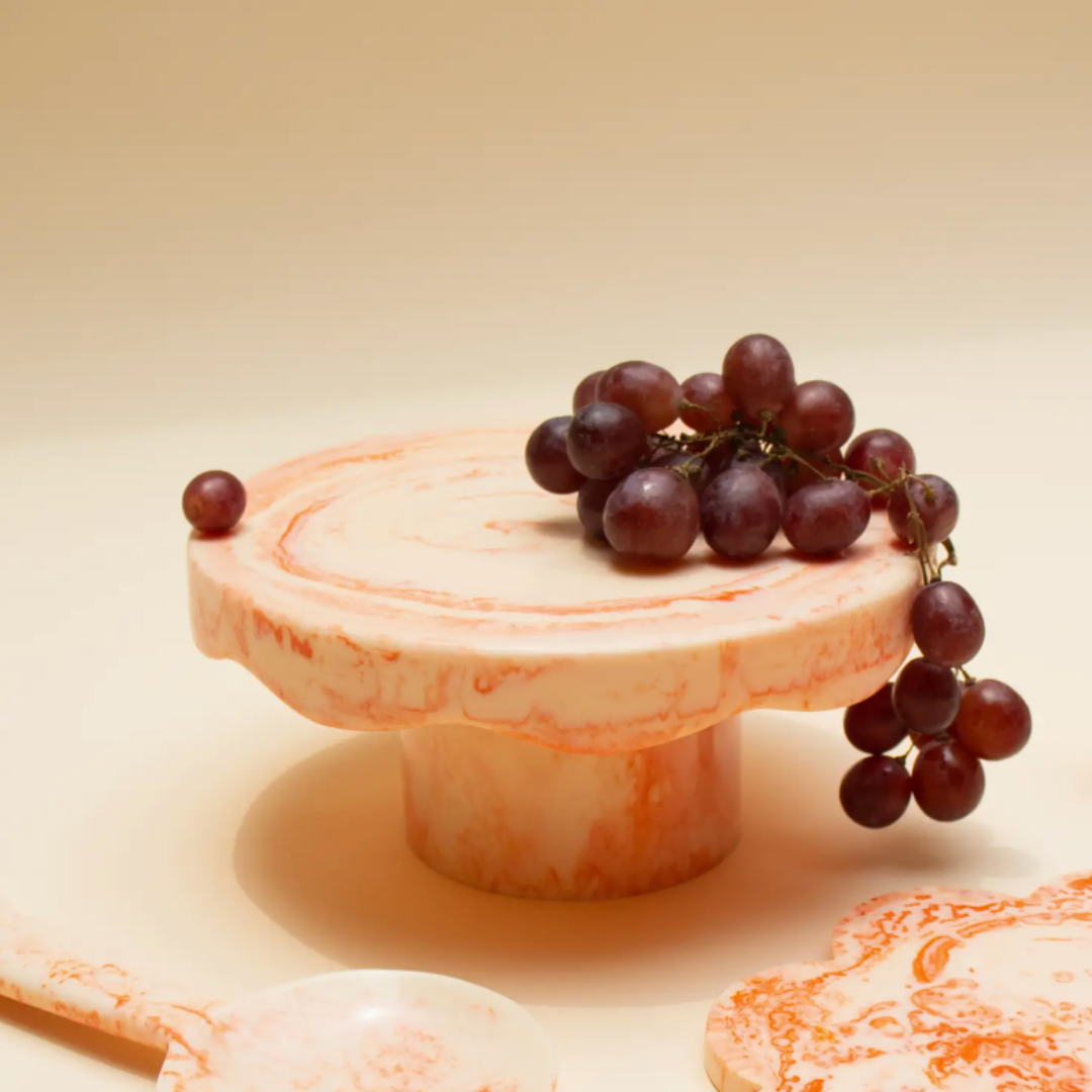 Scallop Resin Cake Stand {Pink}