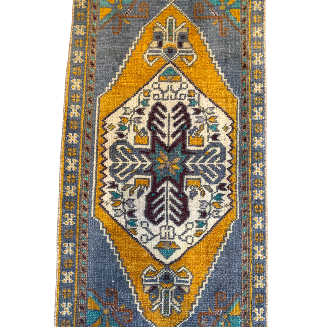 Vintage Rug {Electric Lemonade}