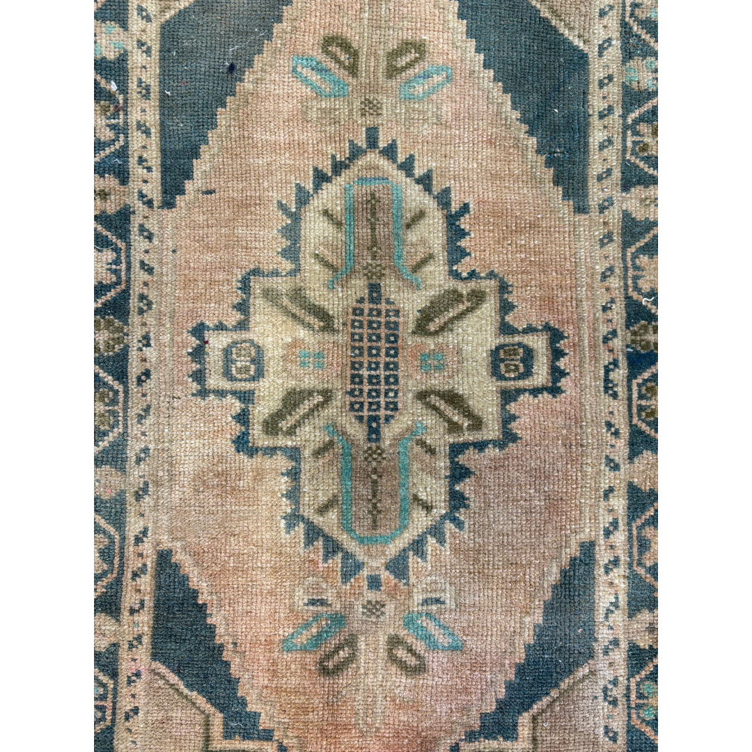 Vintage Rug {Pink Lemonade}