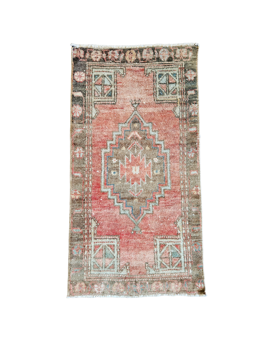 Vintage Rug {Enticing Red}