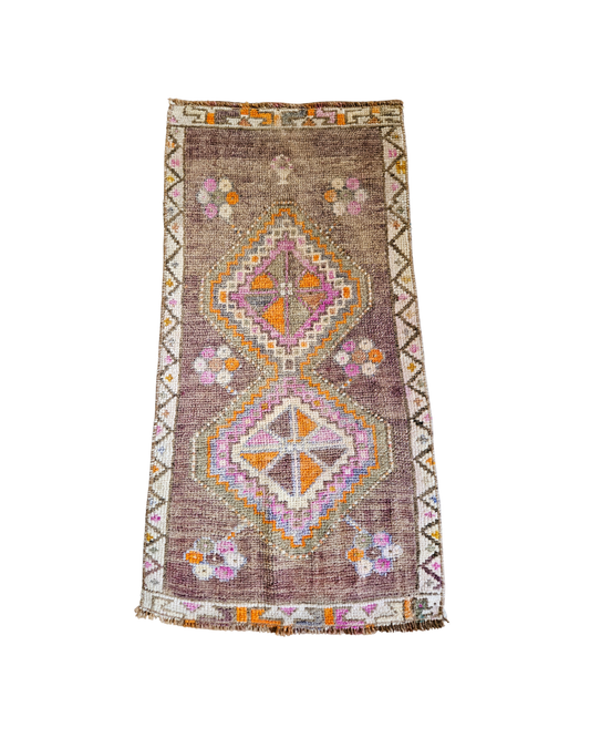 Vintage Rug {River Rouge}