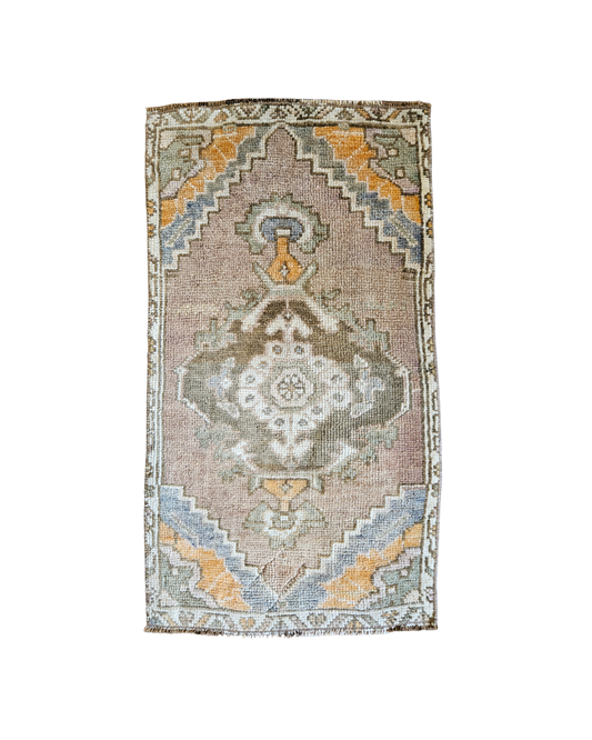 Vintage Rug {Hushed Auburn}