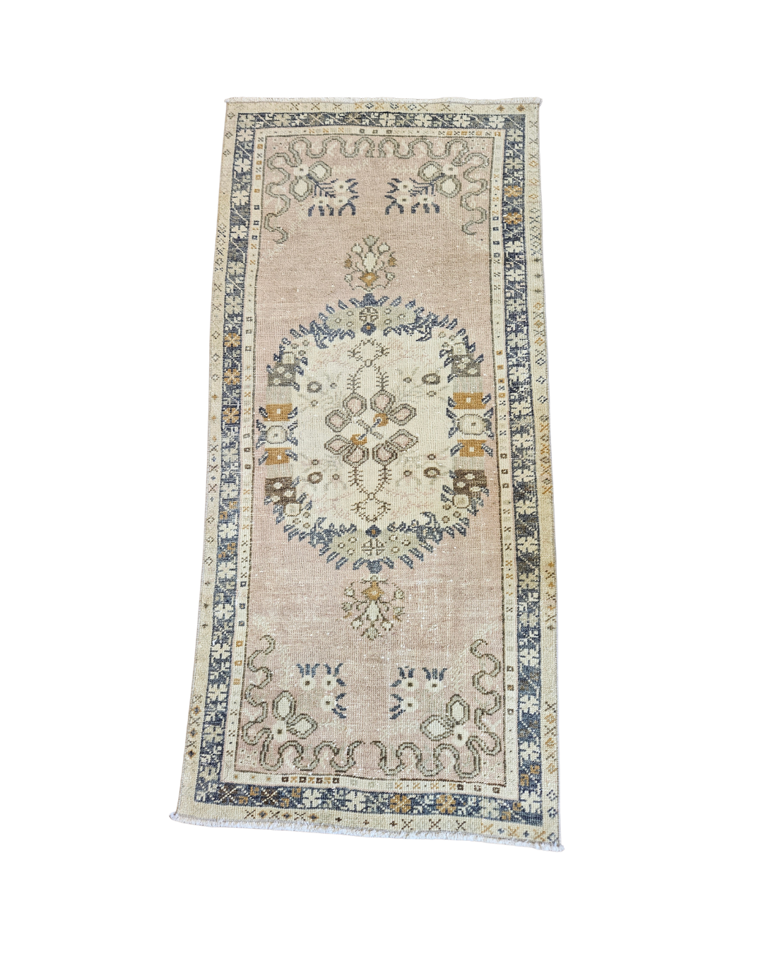 Vintage Rug {Spun Sugar}