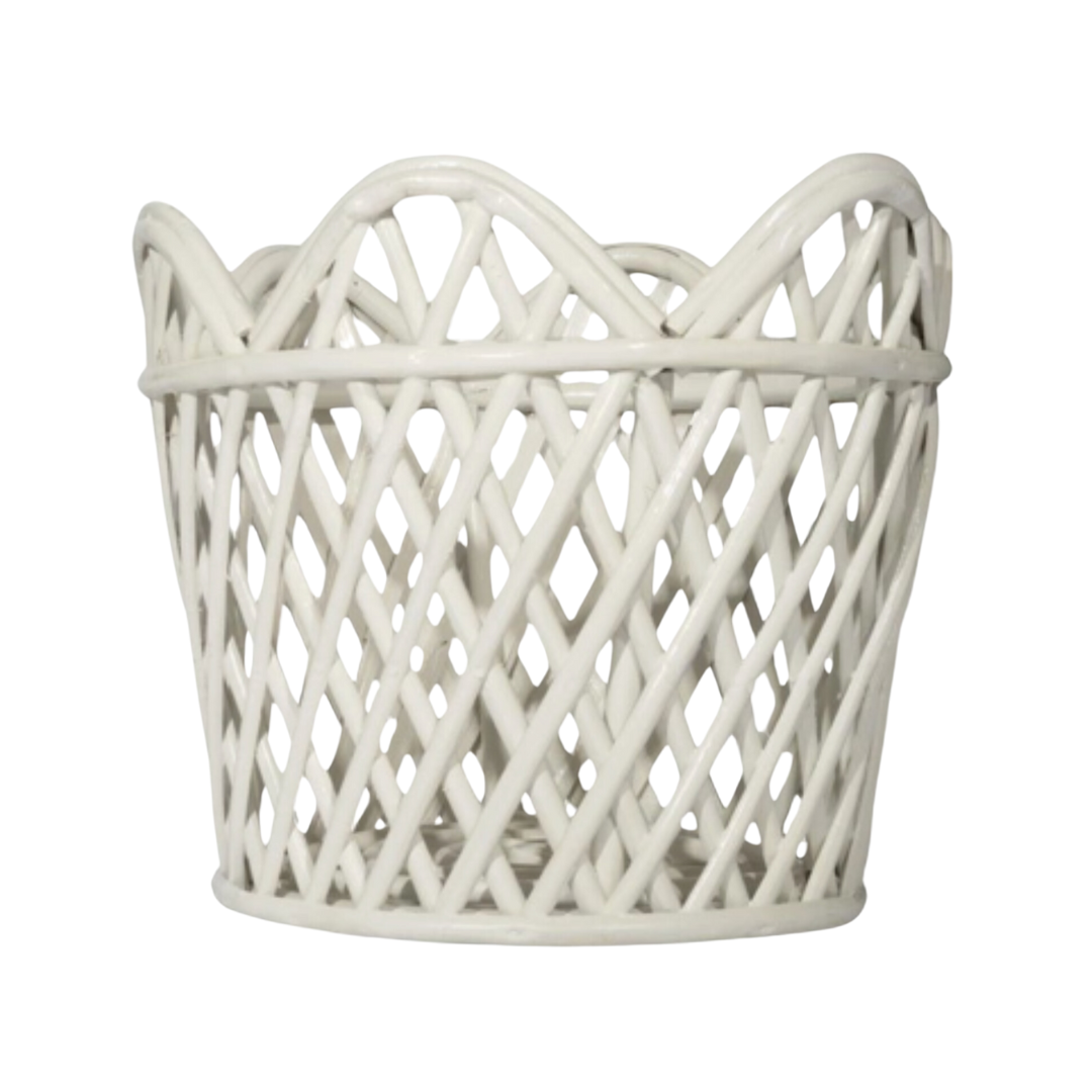 Scalloped Lattice Planter