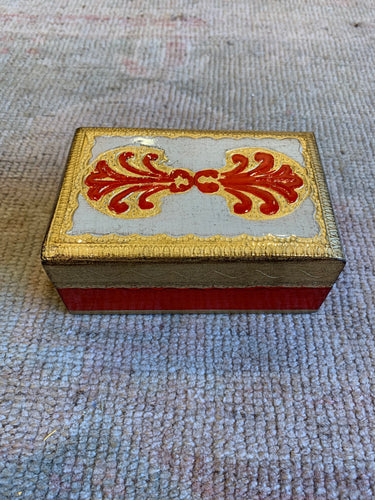 Medium Firenze Detailed Box - Red
